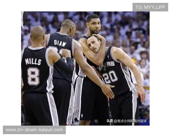 邓肯回归马刺训练馆 亲自指导年轻内线球员成长 邓肯回归马刺训练馆 亲自指导年轻内线球员成长